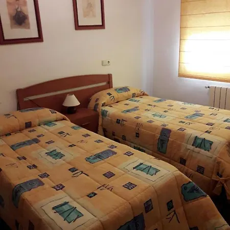 Casa Mª Angeles Tatil Evi Deltebre
